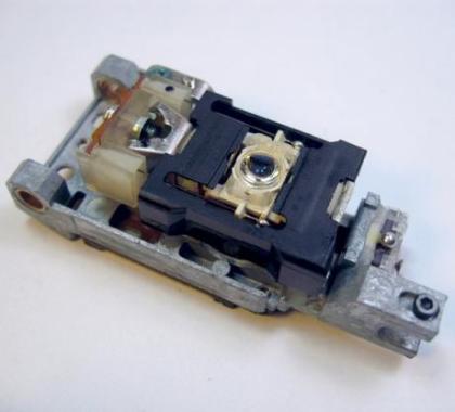 sk_1201-new_ps2_laser_lens_sf_400r_replacement_parts-jpg.JPG